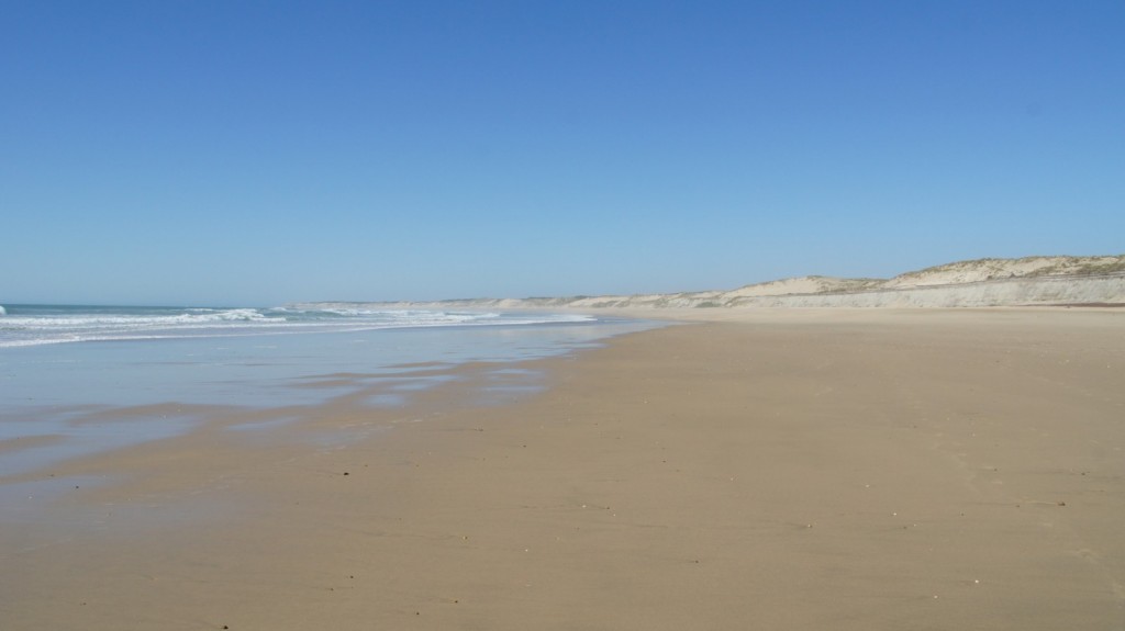 RÃ©sultat de recherche d'images pour "naturisme plage gironde"