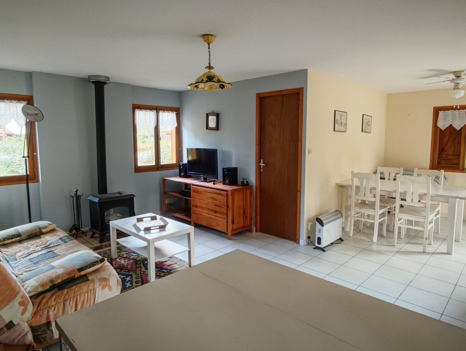 Euronatimmo - 5 Nouvelle Calédonie - salon