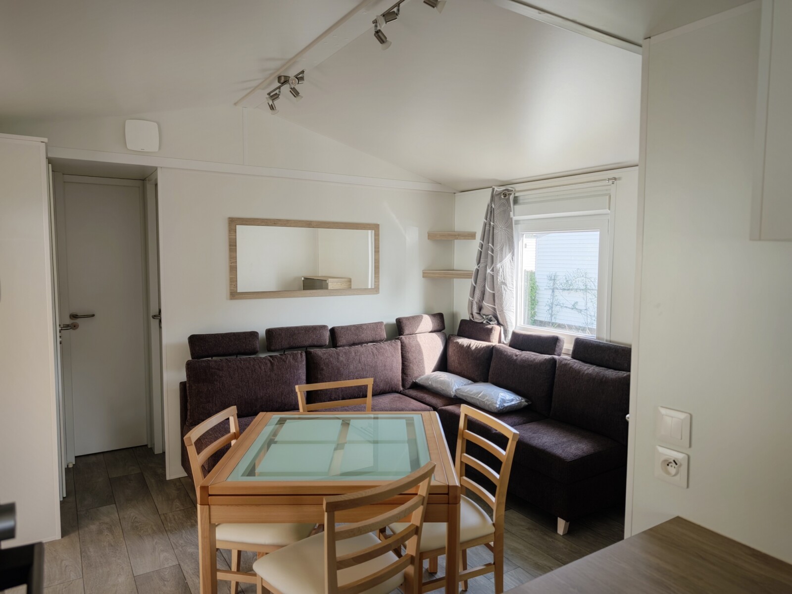 Euronatimmo - 7 Oyats - salon Euronatimmo - 7 Oyats - salon